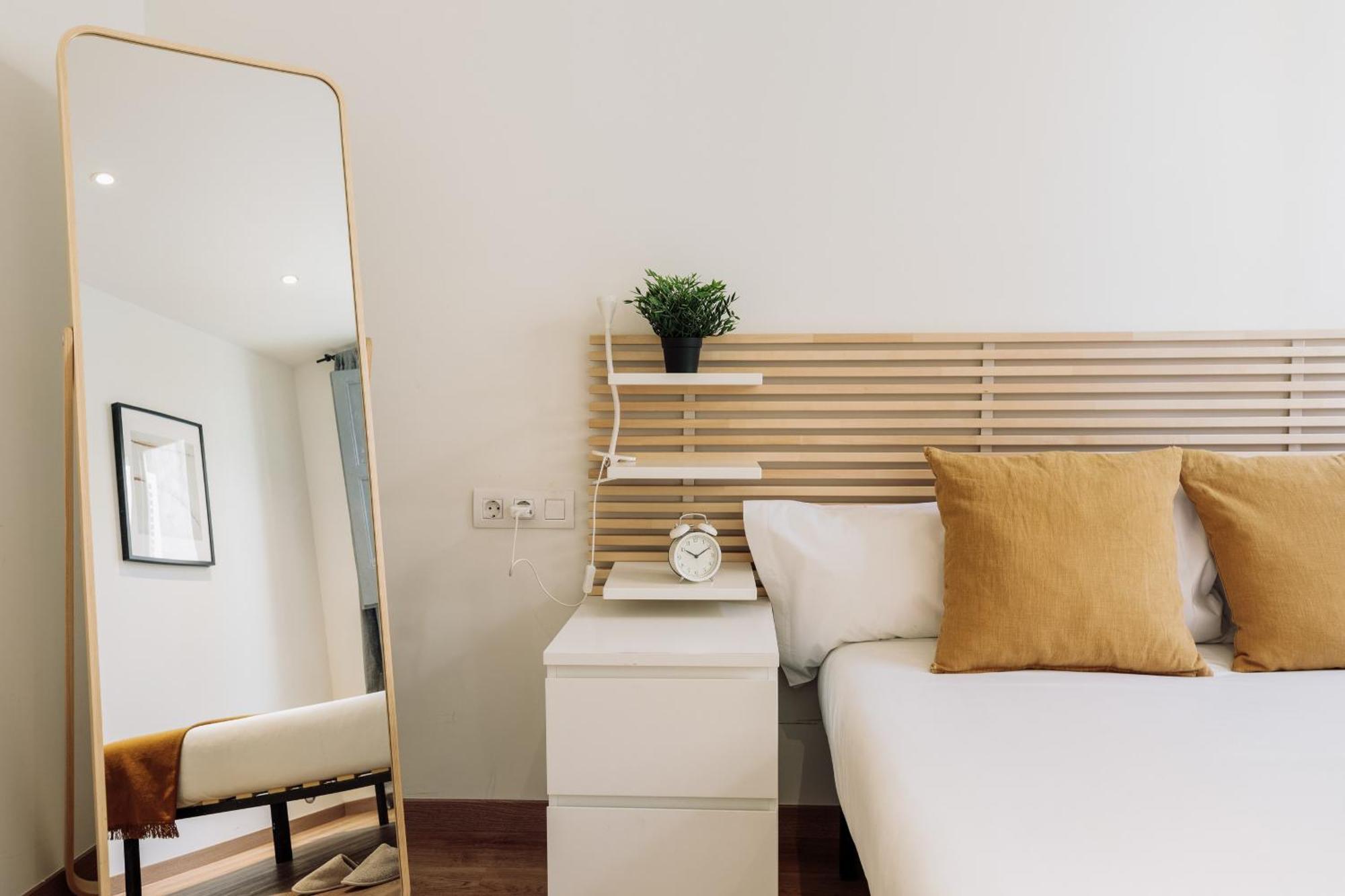 Ola Living Sant Antoni Market * Barcelona
