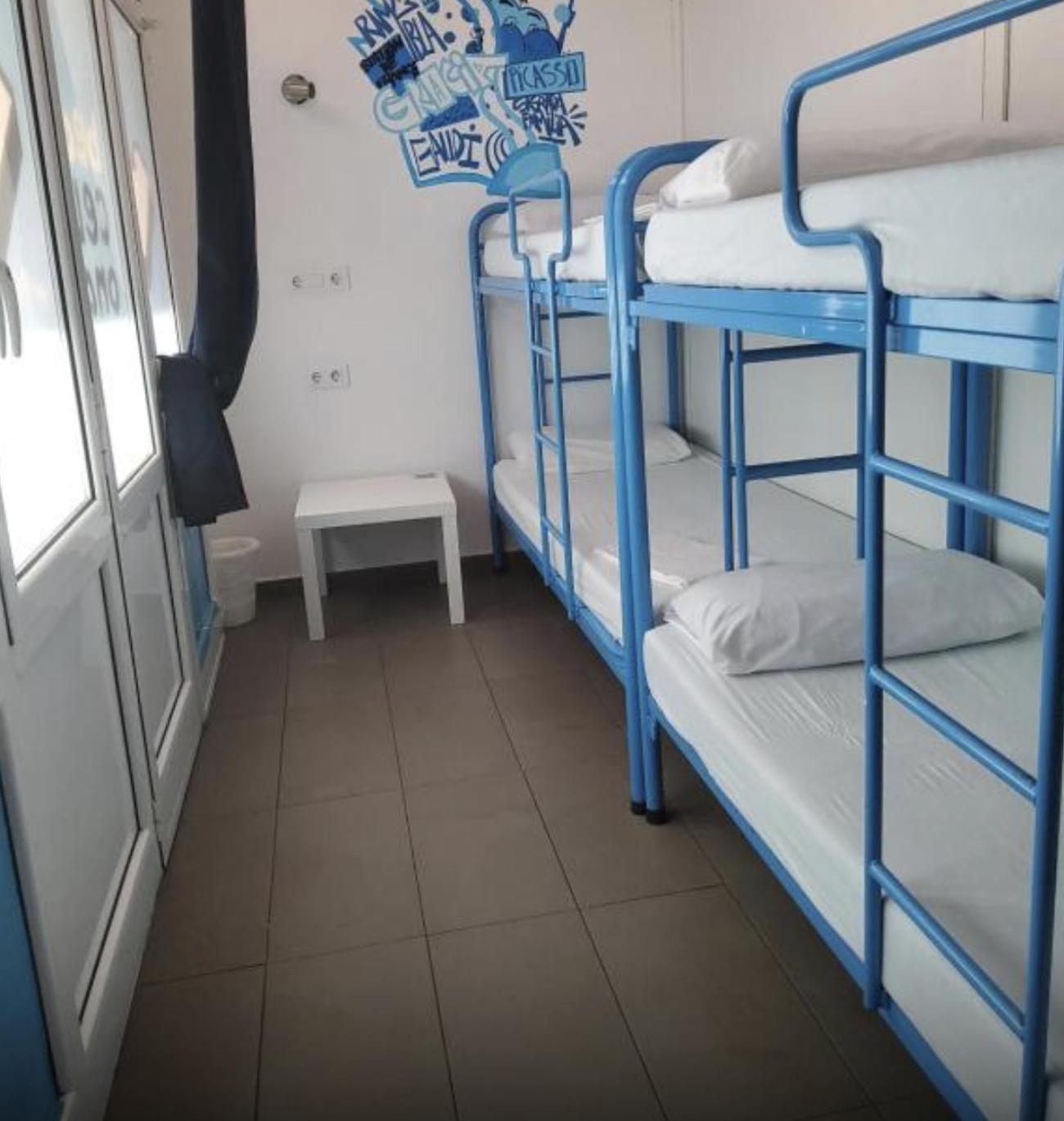 Hostal Bedcelona Gracia Hostel *