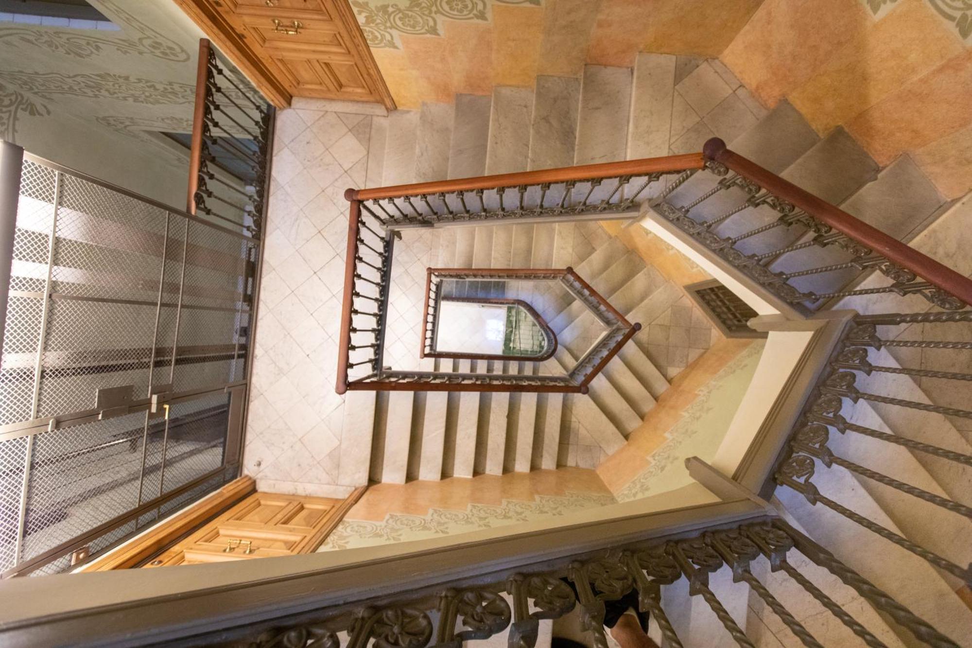 B21-apartamento Modernista Grupos