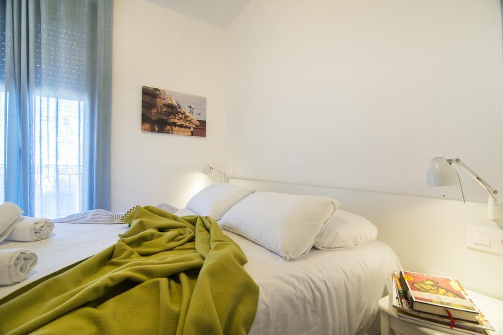Apartment Happy People Gaudi Sant Pau Barcelona