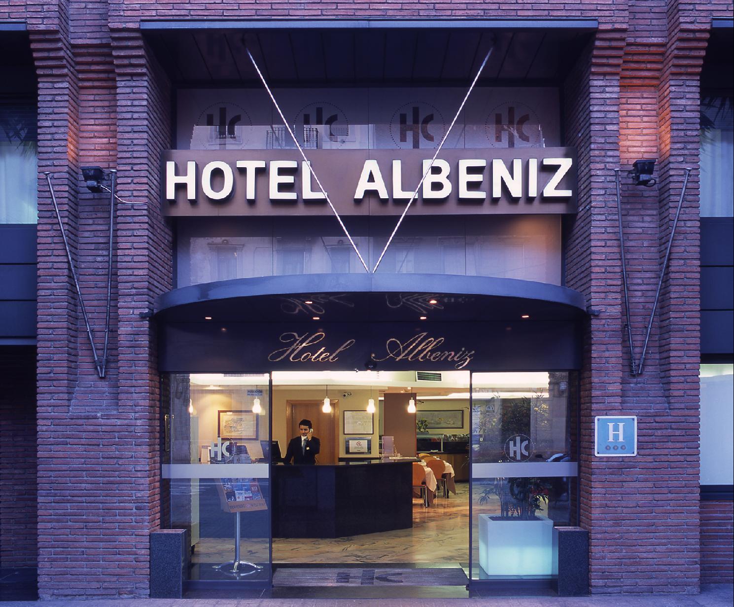 Hotel Catalonia Albeniz 3*