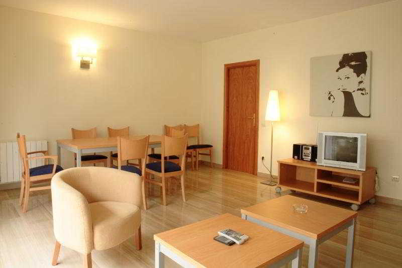 Mh Sants Hotel 2*