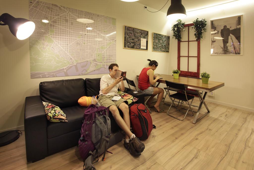 Gracia Hostal