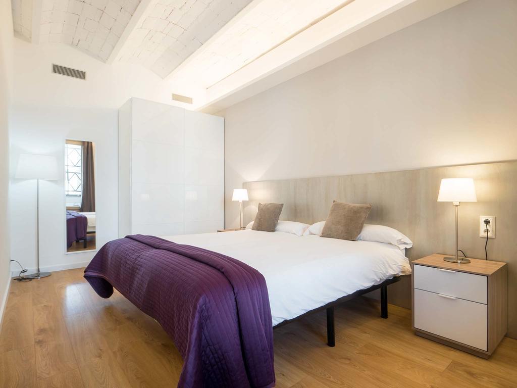 Rent Rambla Catalunya Barcelona