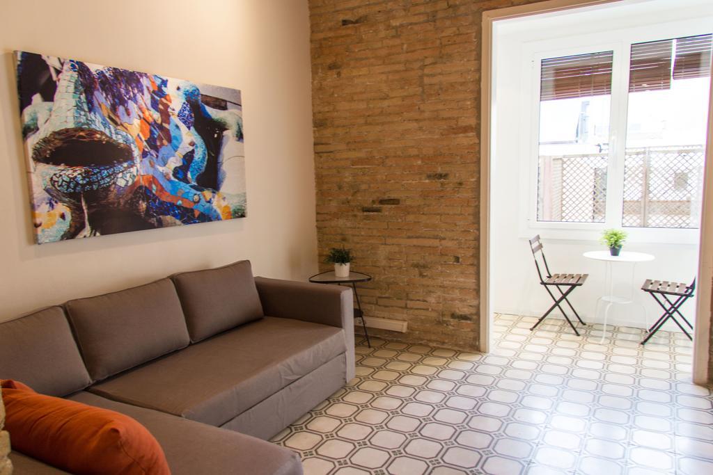 Apartment Happy People Gaudi Sant Pau Barcelona