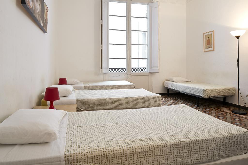 Hostal 4 Fun Barcelona