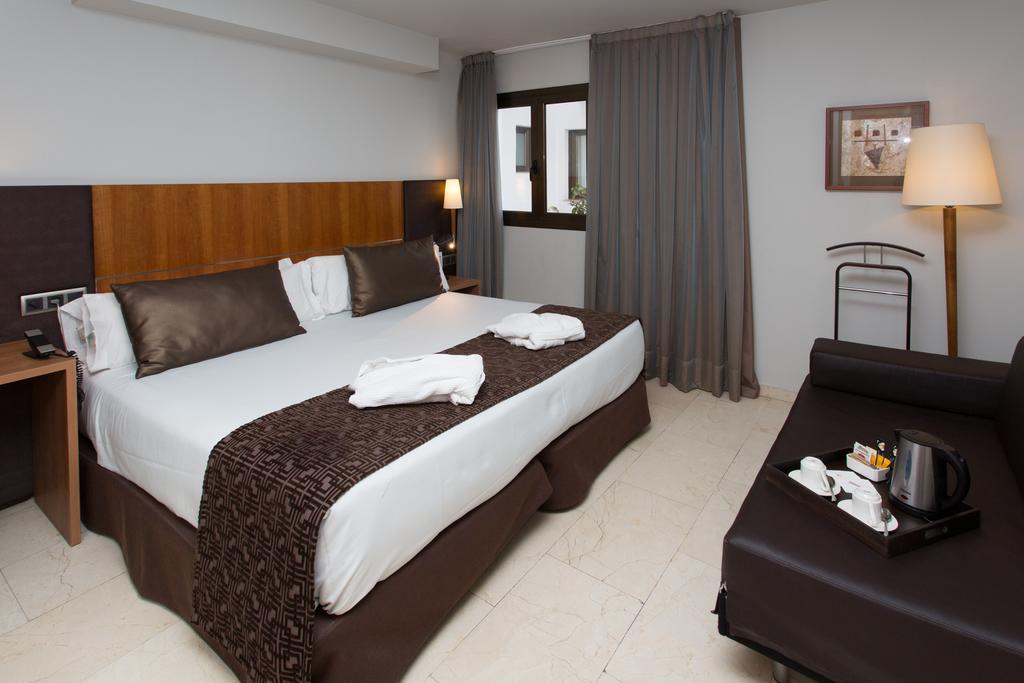 Hotel The Moods Oasis Barcelona