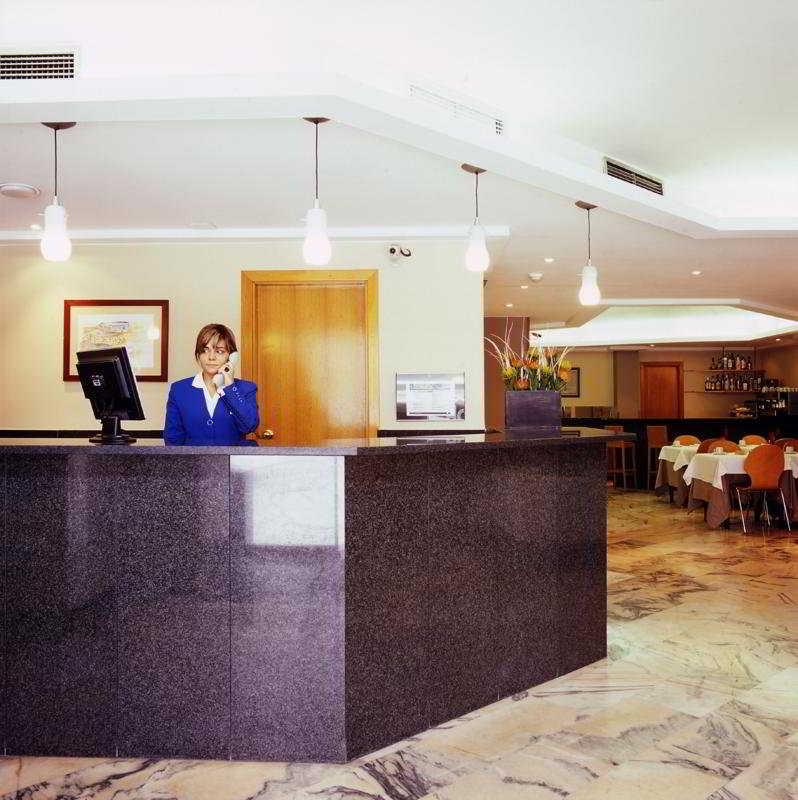 Catalonia Albeniz 3*