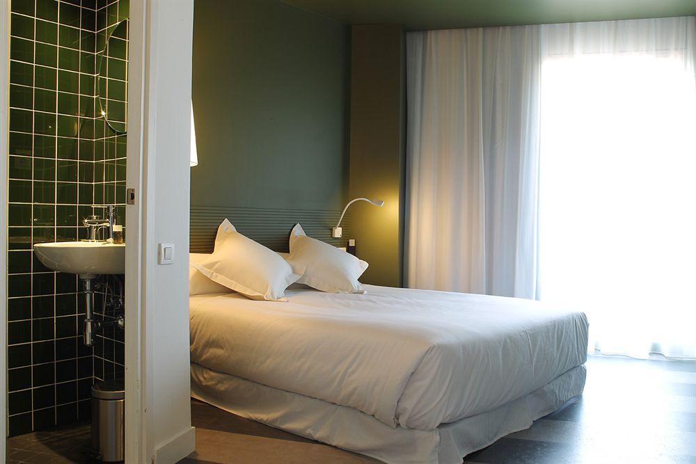 Sixties Ramblas Hotel 3*