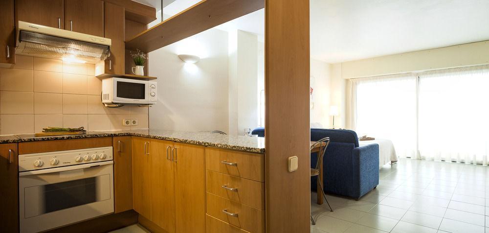 Yays Sagrera Boutique Apartamento