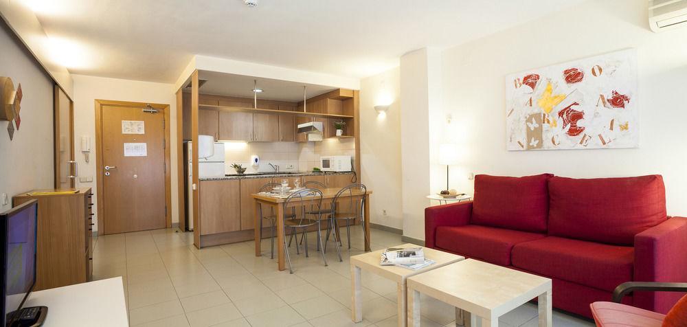 Yays Sagrera Boutique Apartamento *