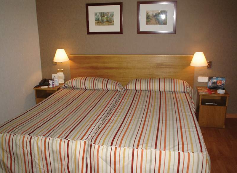 Catalonia Albeniz 3*