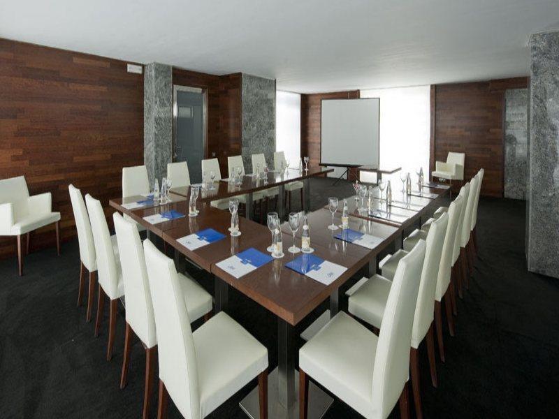 Sansi Hotel 4*