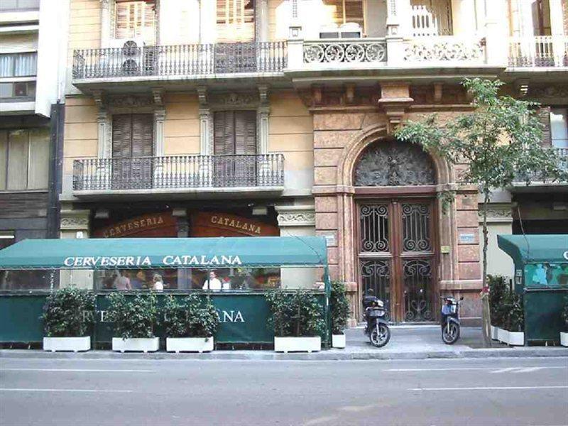 Rambla Catalunya - Barcelonastuff * Barcelona