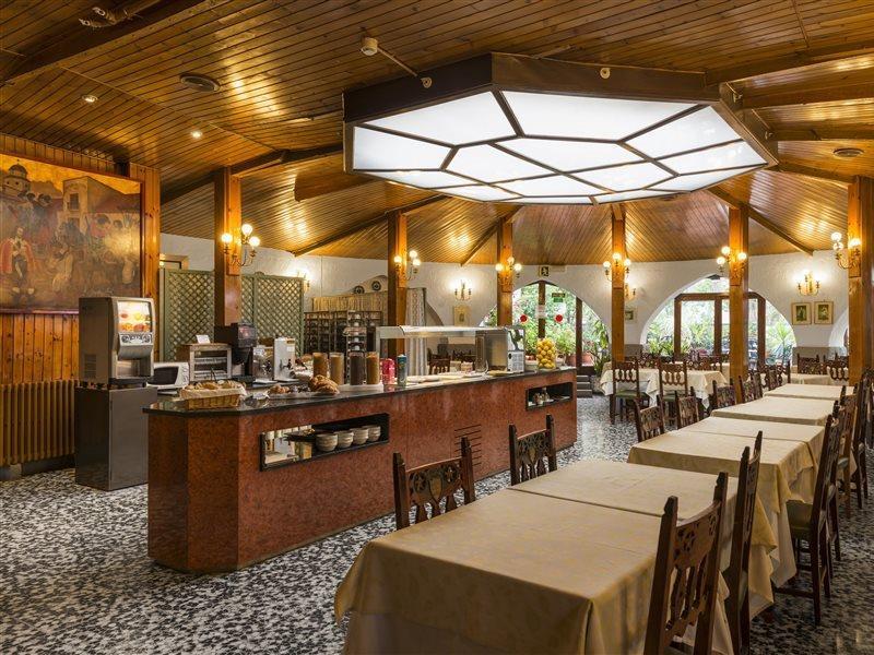 Mesón Castilla Atiram Hotel 3*