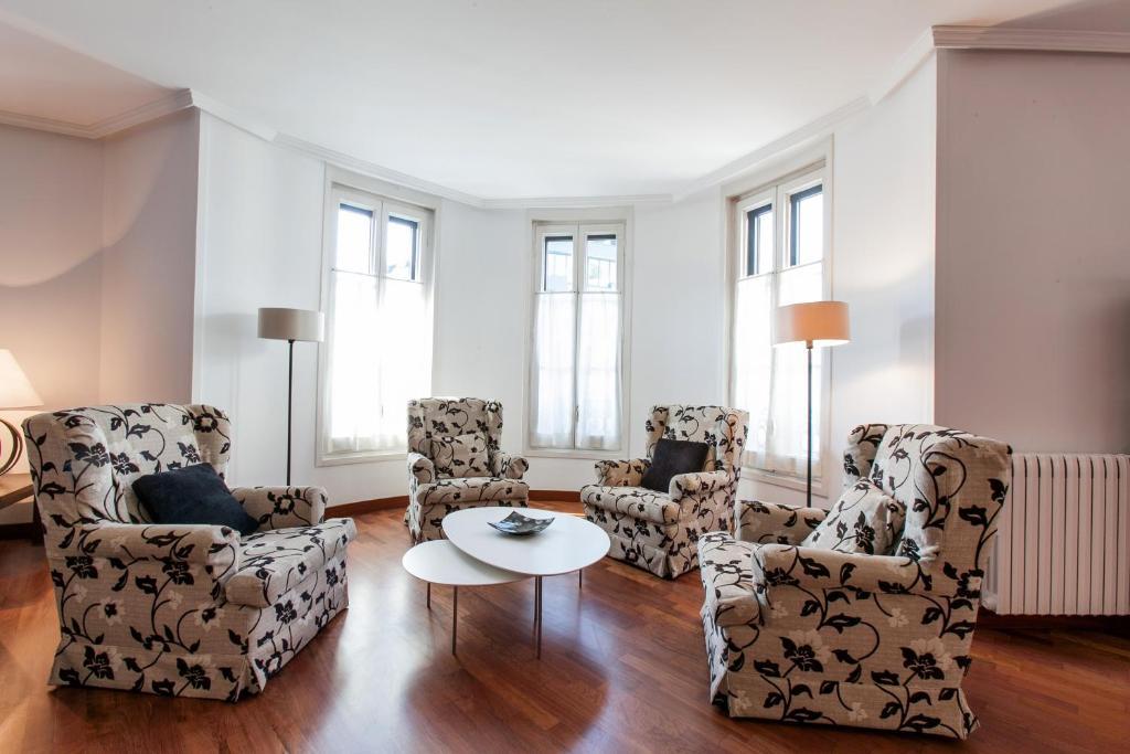 Apartamento Serennia Ramblas - Placa Catalunya