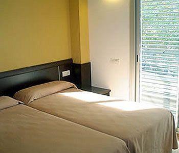 Travessera Parc Gueell Apartamento *