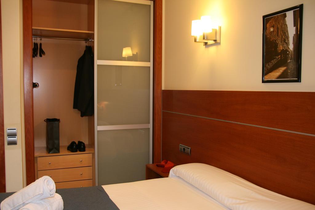 Aragó565 Apartahotel