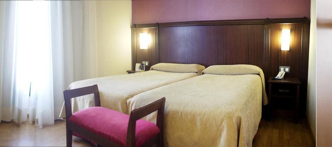 Oriente Atiram Hotel Barcelona