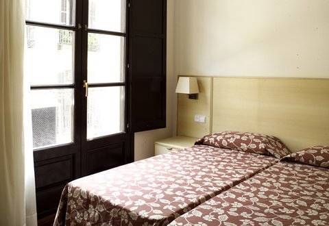 Aspasios Plaza Real Apartamento *