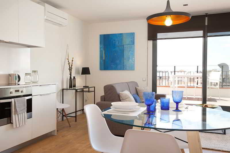 Rent Rambla Catalunya * Barcelona