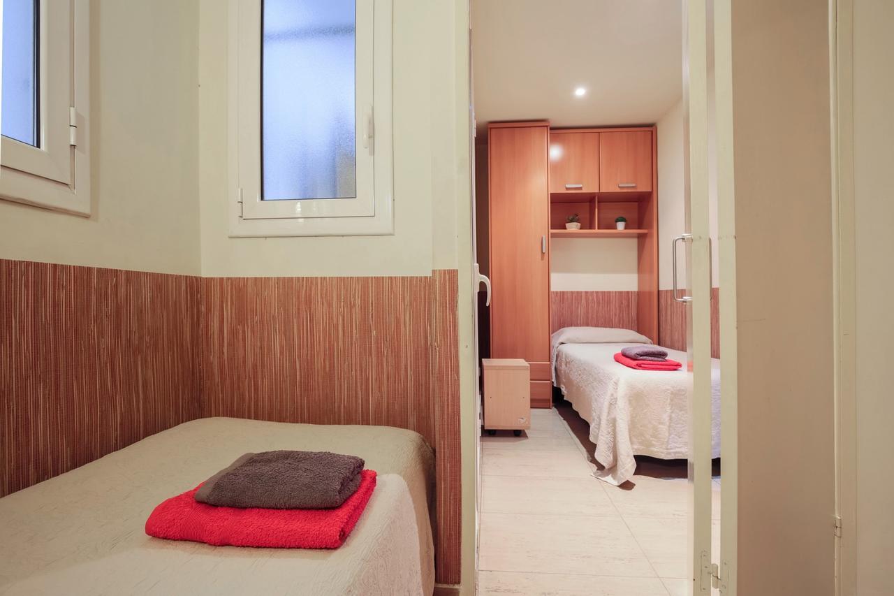 Aparteasy - Family Sant Antoni Apartamento Barcelona