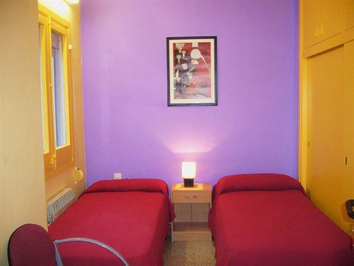 Residencia Albergue Studio Barcelona