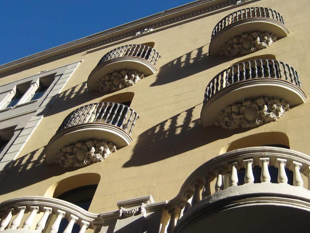 Apartamento Residencia Erasmus Gracia *
