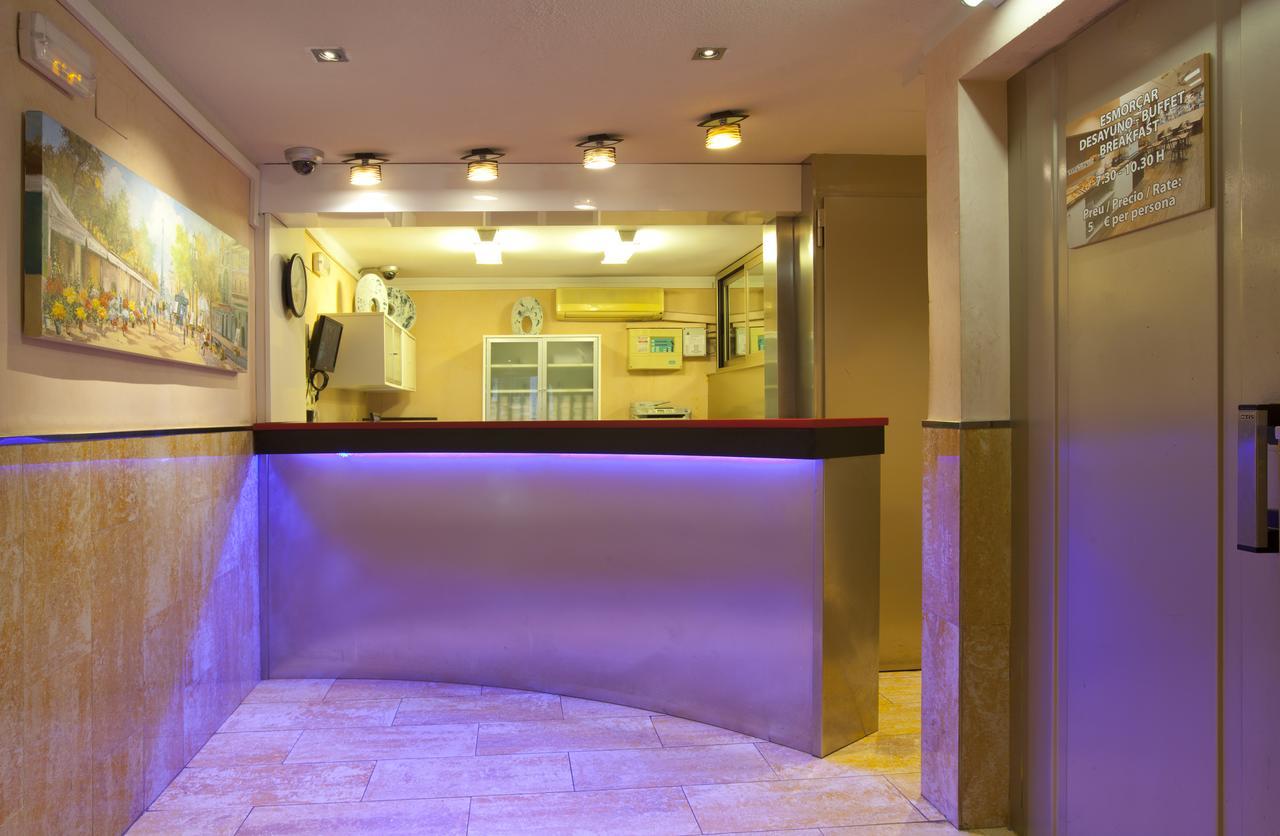 Pensión Hostal Barcelona 2*