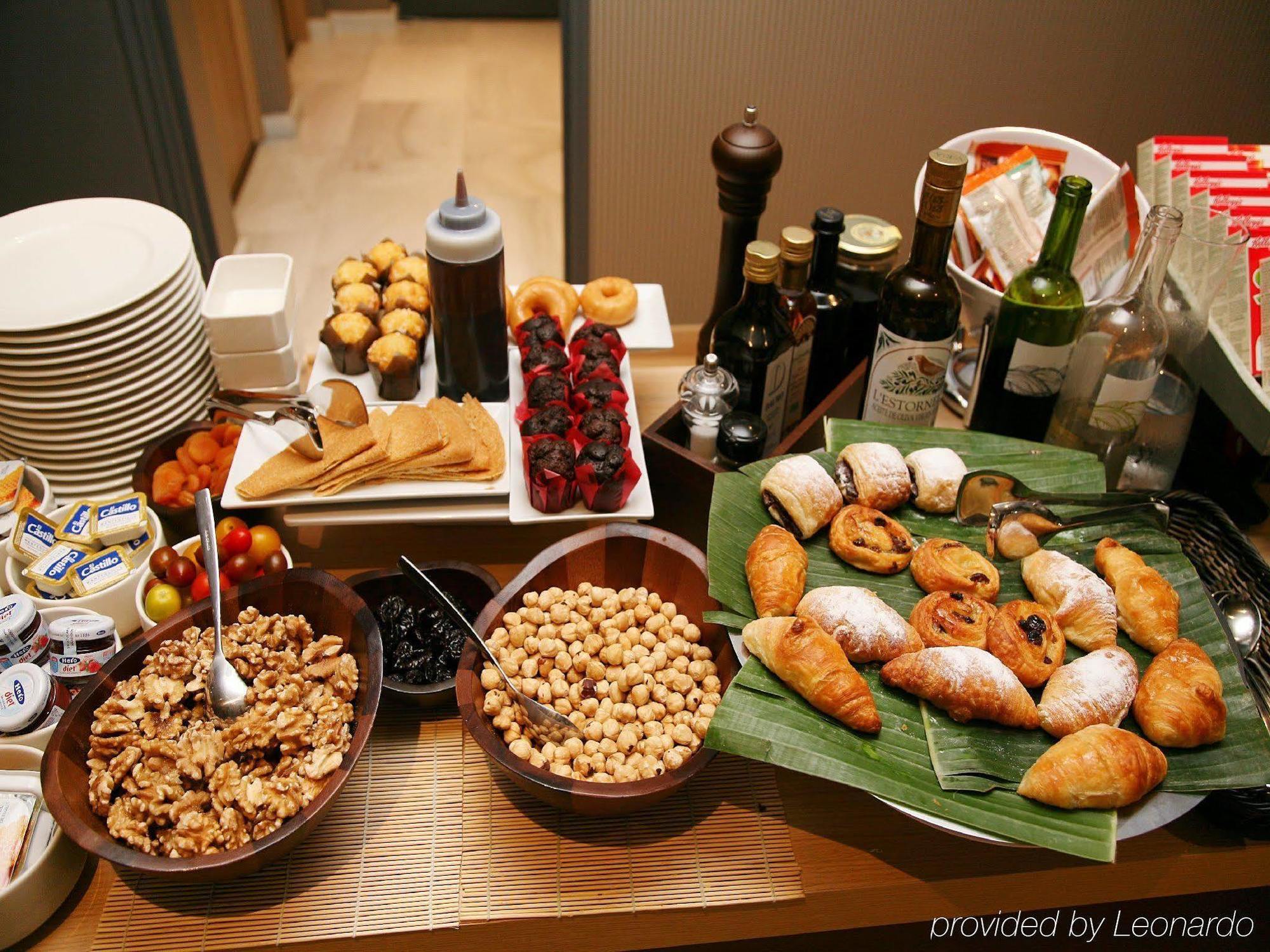 Hotel Ambit 4*