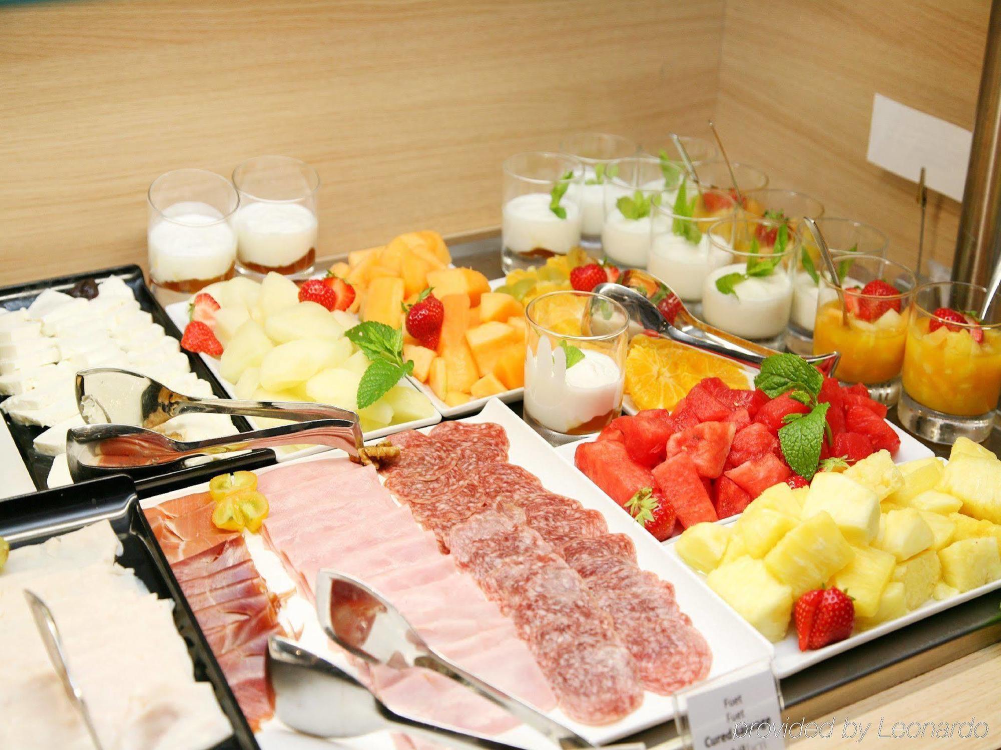 Hotel Ambit