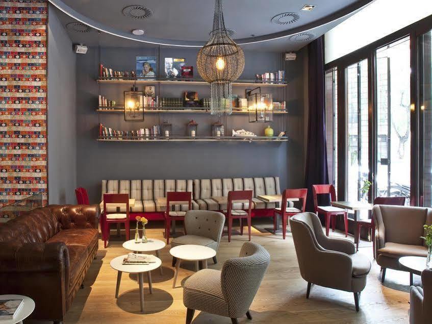 Chic & Basic Zoo Hotel *