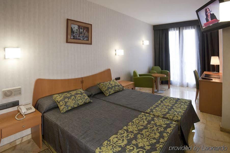 Hotel Flor Parks 3*
