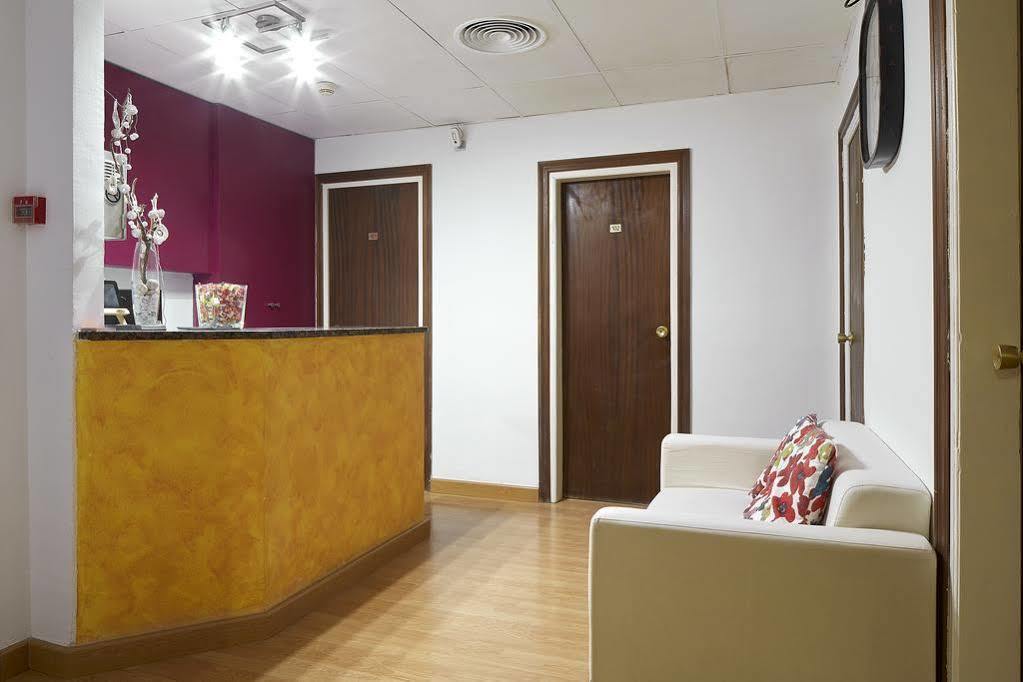 La Palmera 2* Barcelona