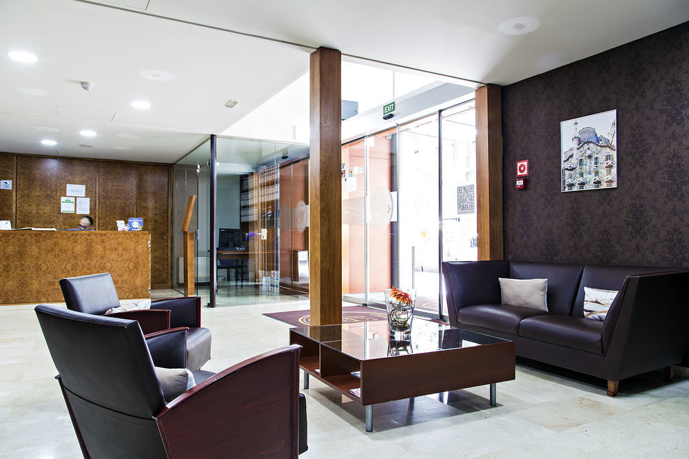 Hotel Bcn Urbaness Del Comte 2*