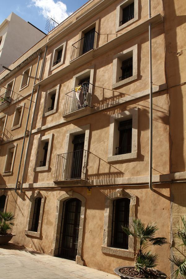 Barcelona Beach Apartments *