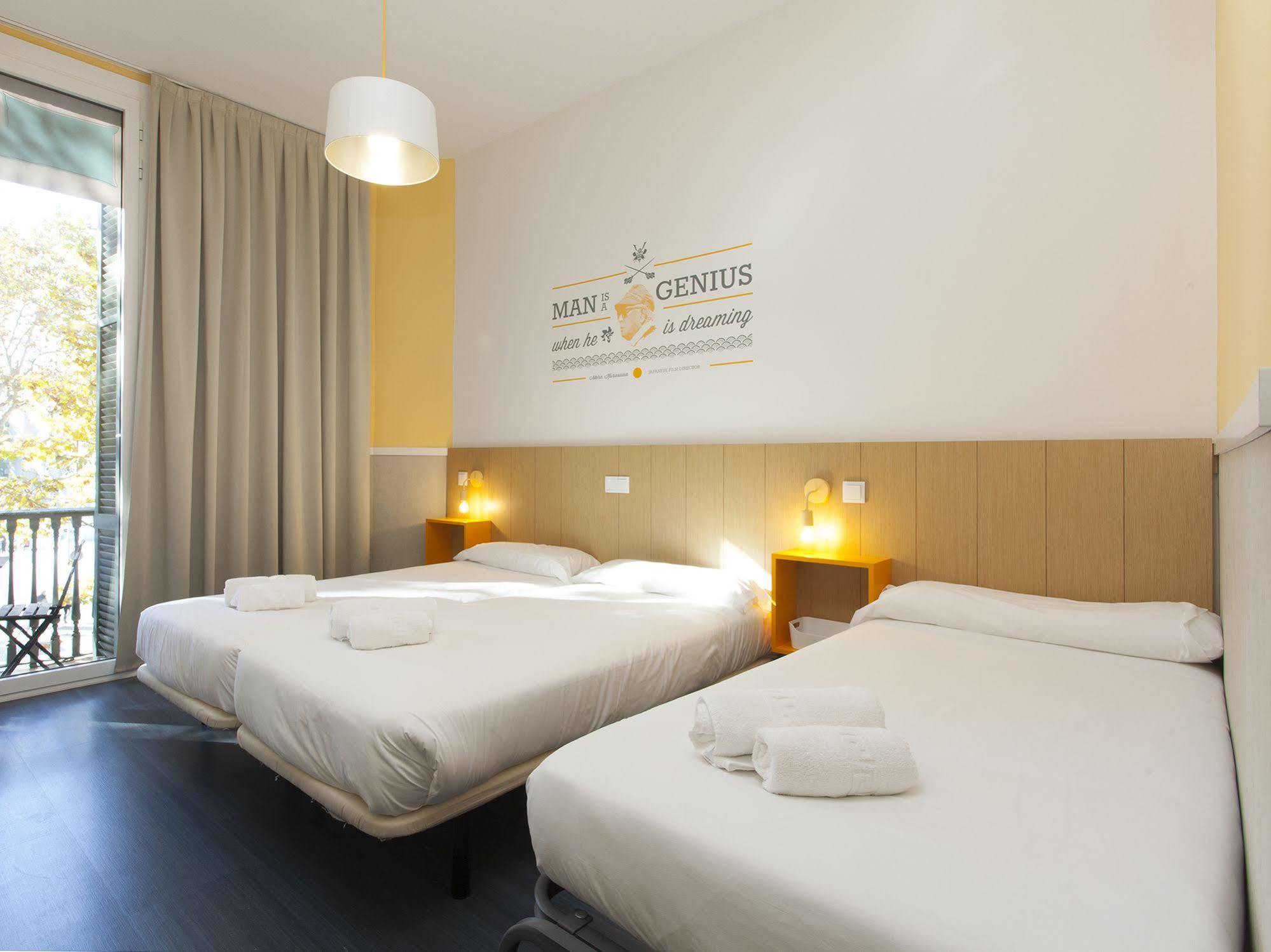 Pensión Bypillow Ramblas (adults Only) 2*