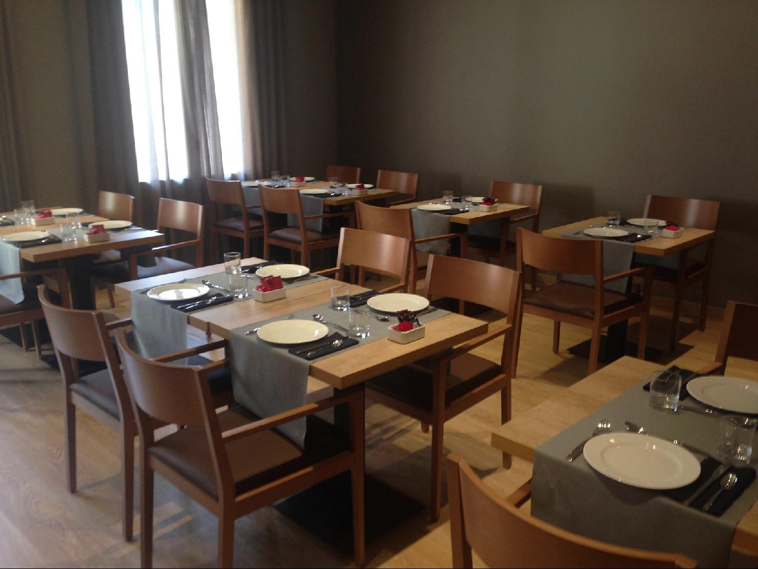 Ambit Hotel 4*