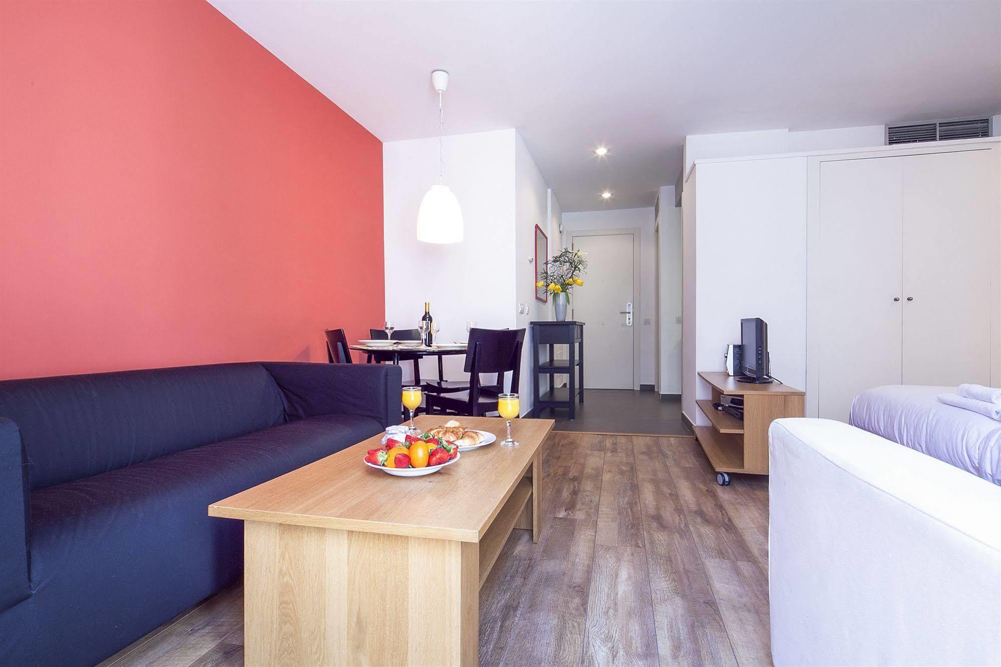 Inside Sants *