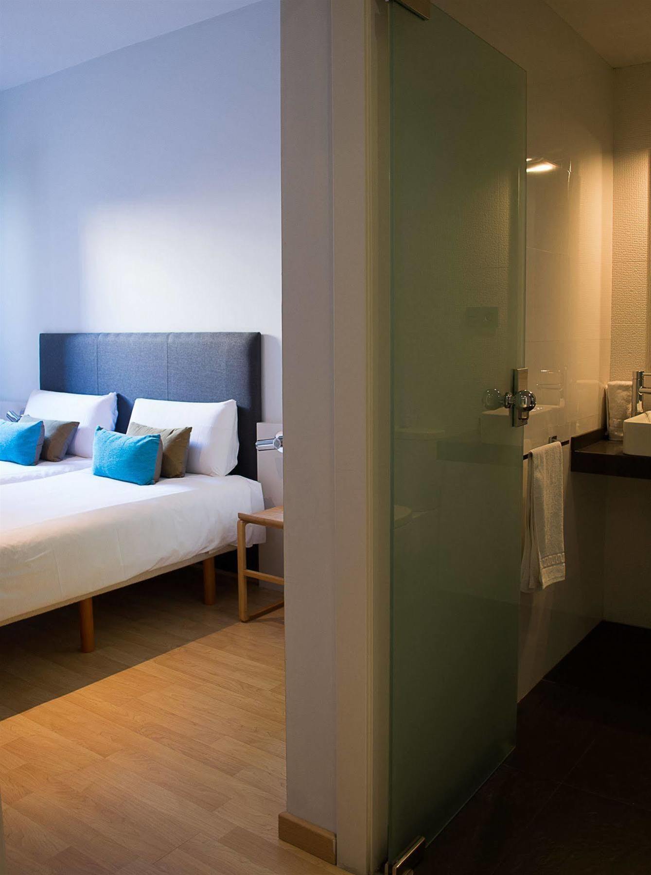 Lemar By Aspasios Bed and breakfast