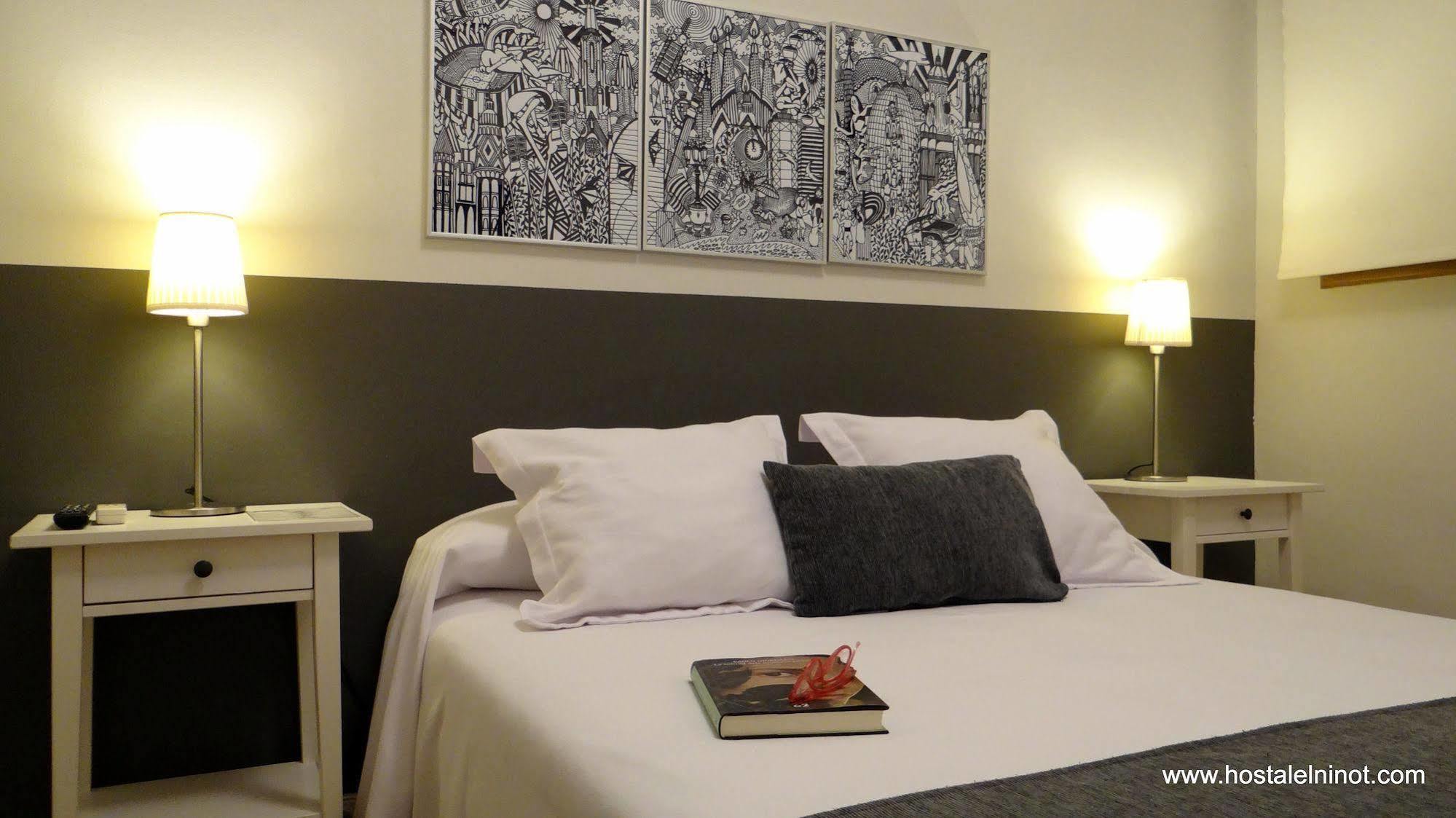 El Ninot Guest house
