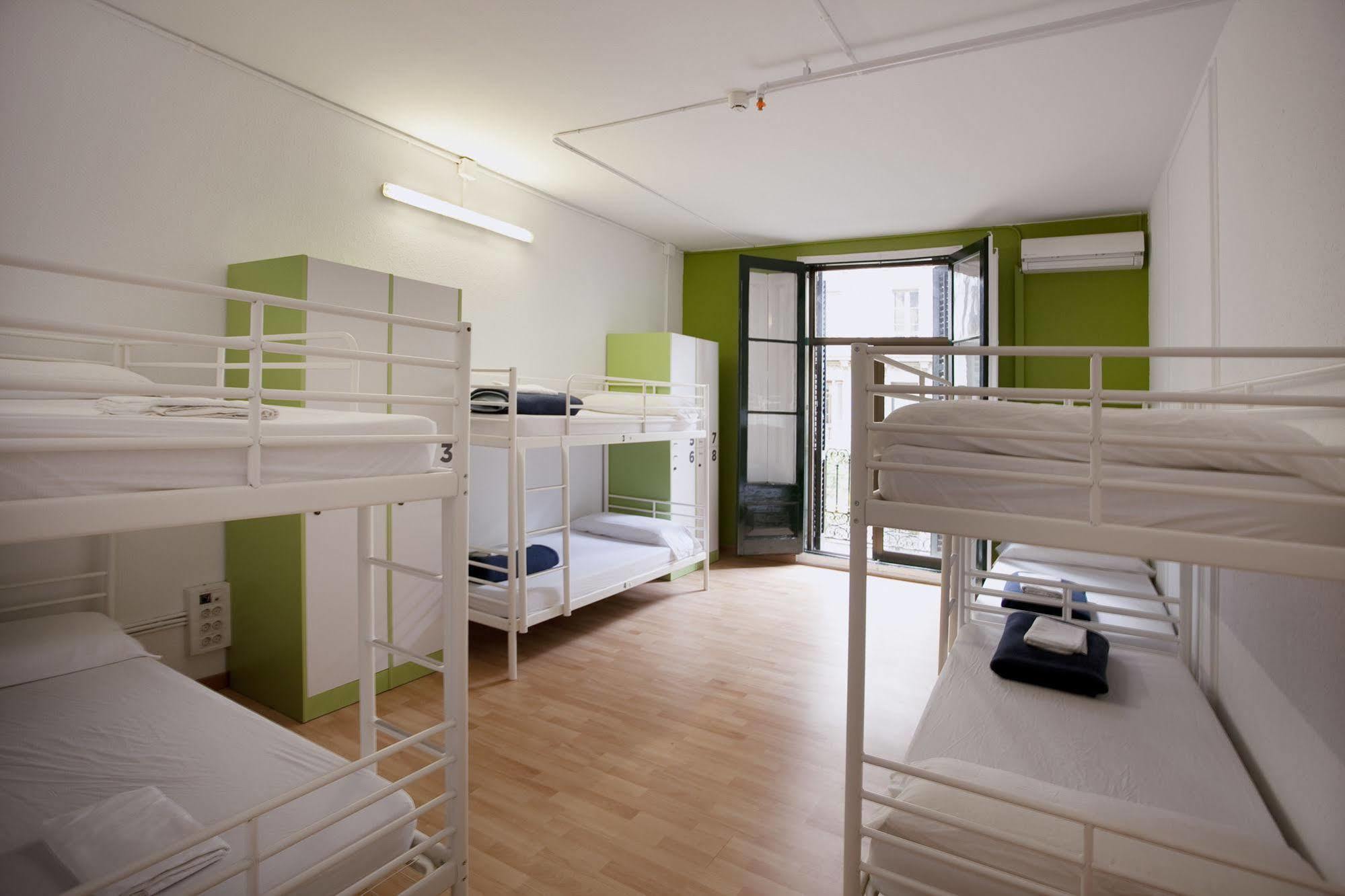 Hostal Sant Jordi Barcelona