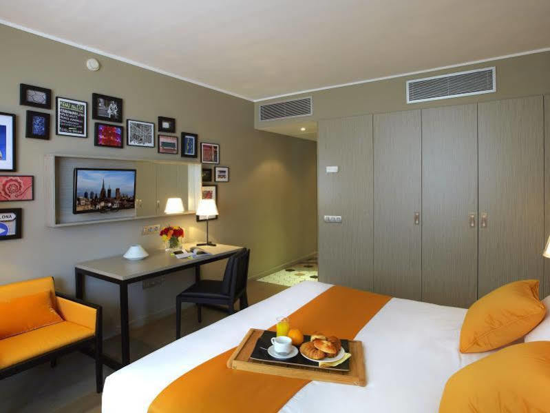 Citadines Ramblas Apartahotel