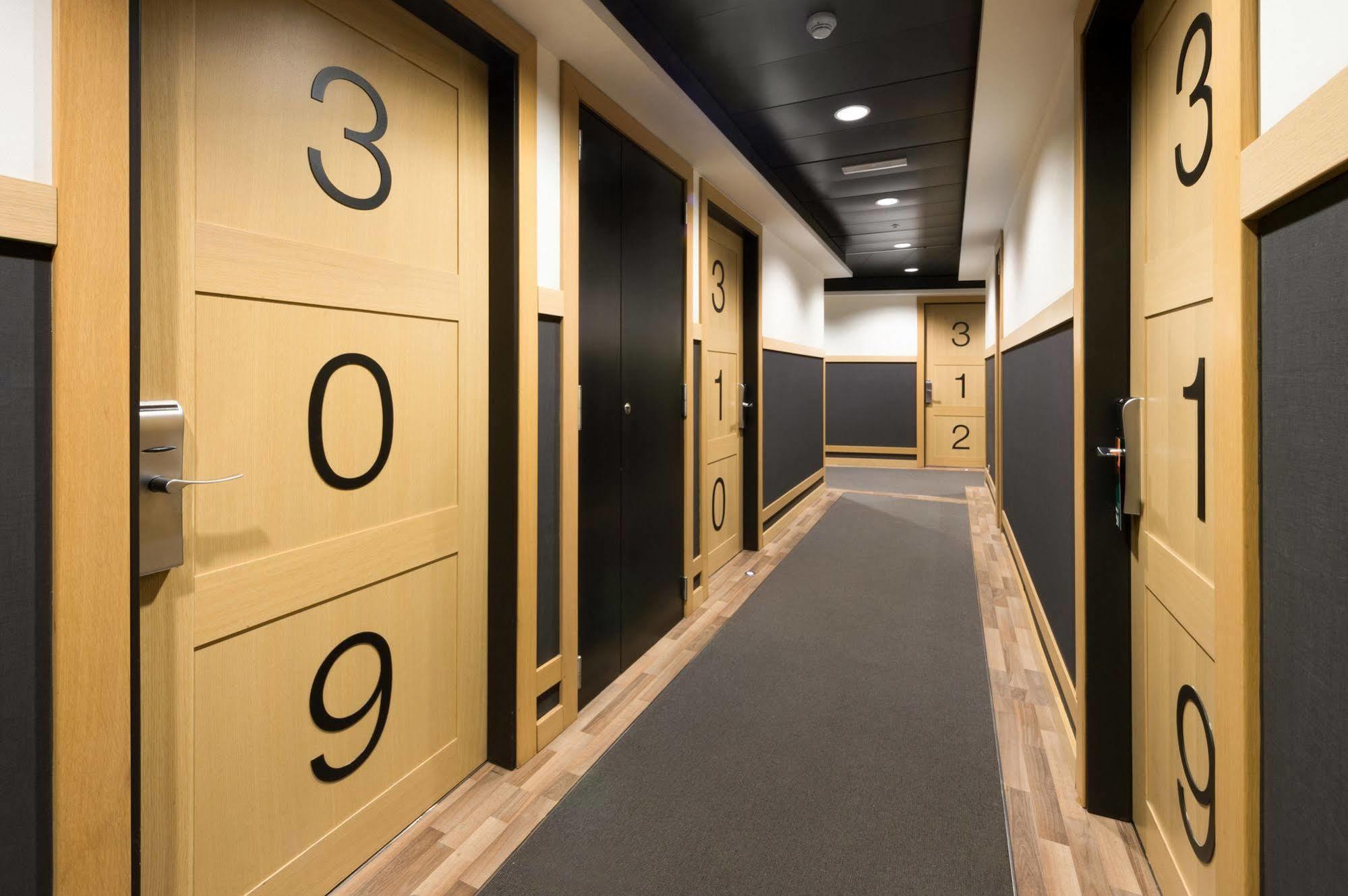 Hotel Jazz 3*