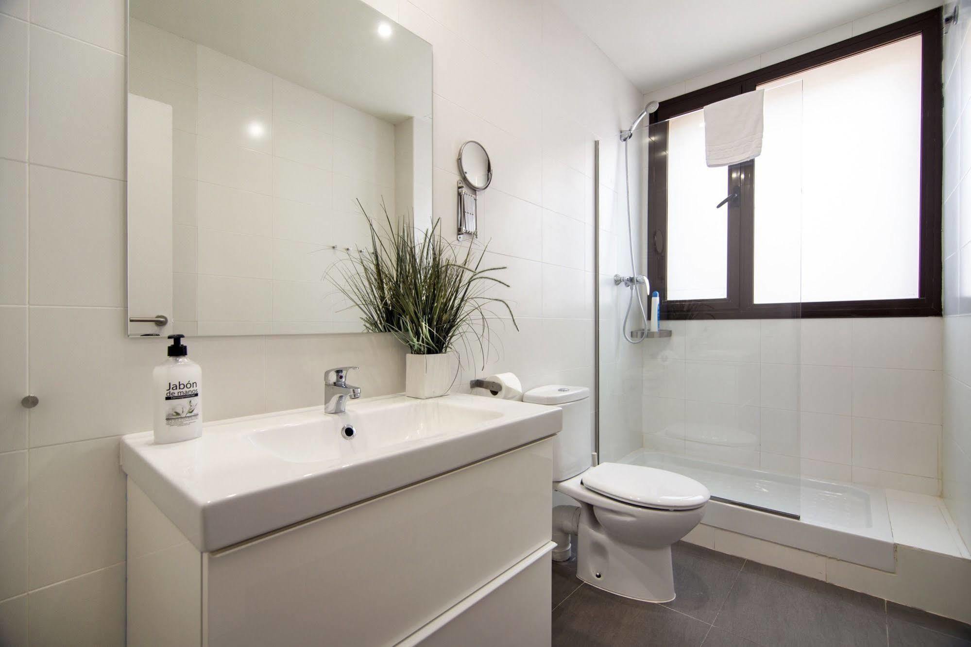 Apartment Happy People Gaudi Sant Pau Barcelona
