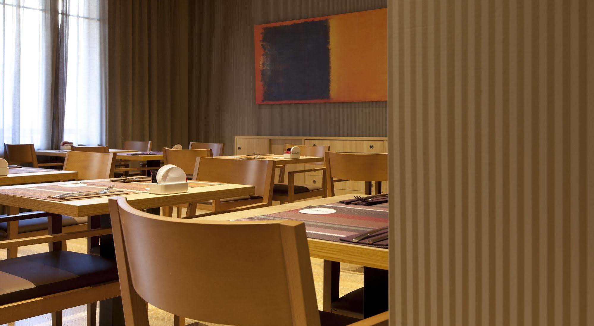 Hotel Ambit