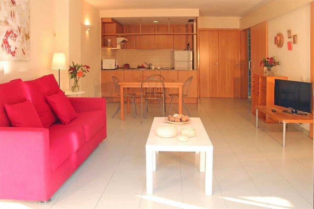 Yays Sagrera Boutique Apartamento Barcelona