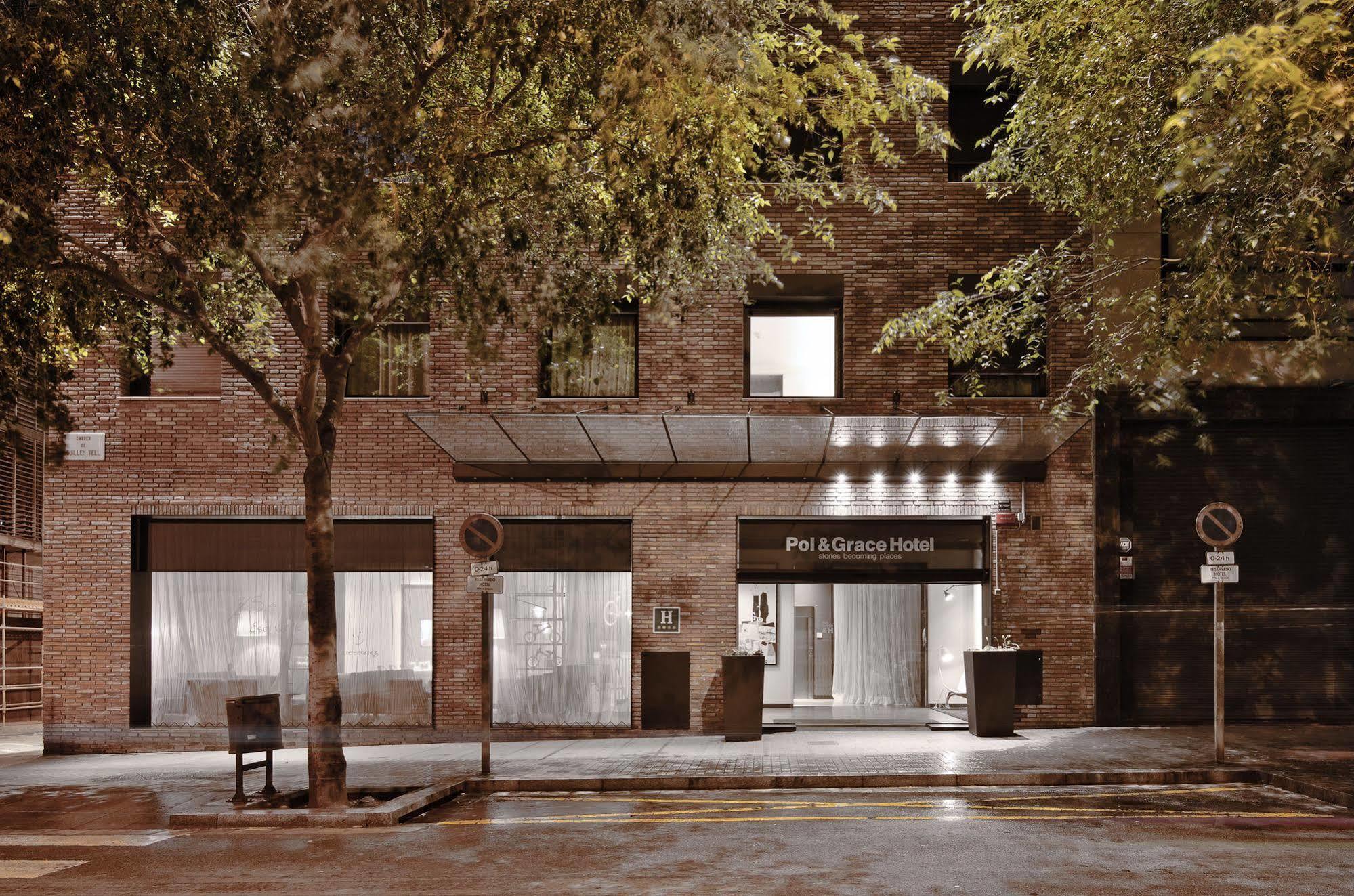 Hotel Pol & Grace 4*