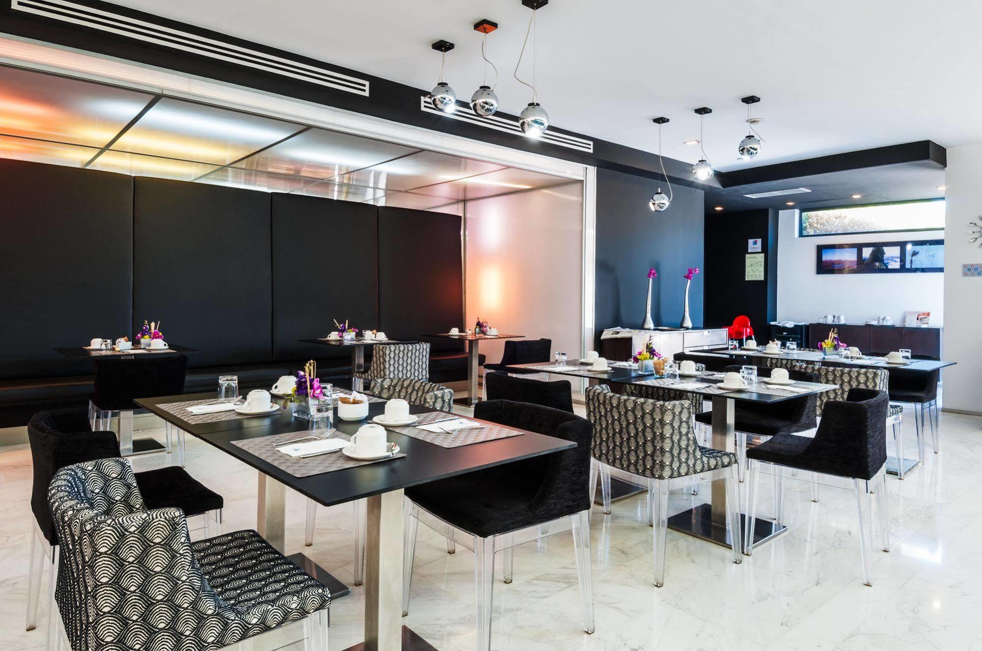 Hotel Ikonik Anglí Barcelona