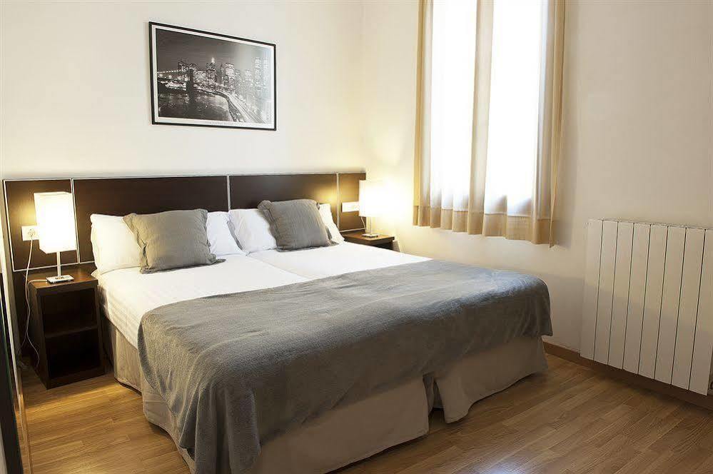 Mh Liceo Apartamento Barcelona